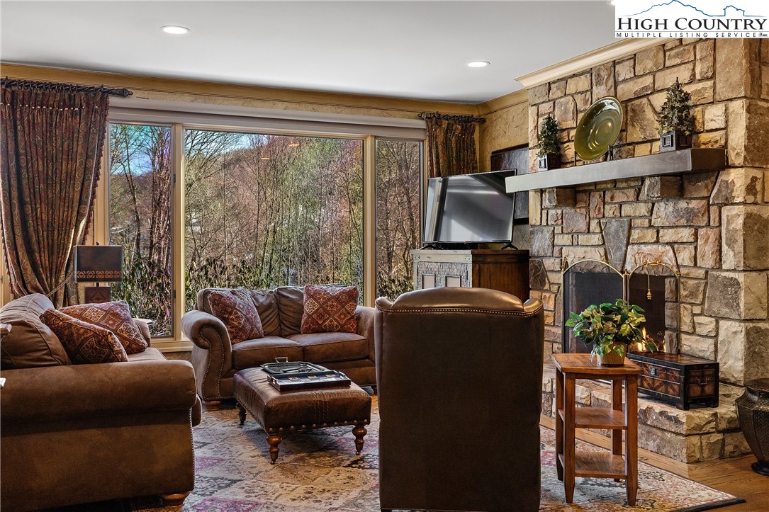901 Clubhouse Road, Unit A1 Linville, NC 28646 - Photo 10 of 20 Gallery Image 10