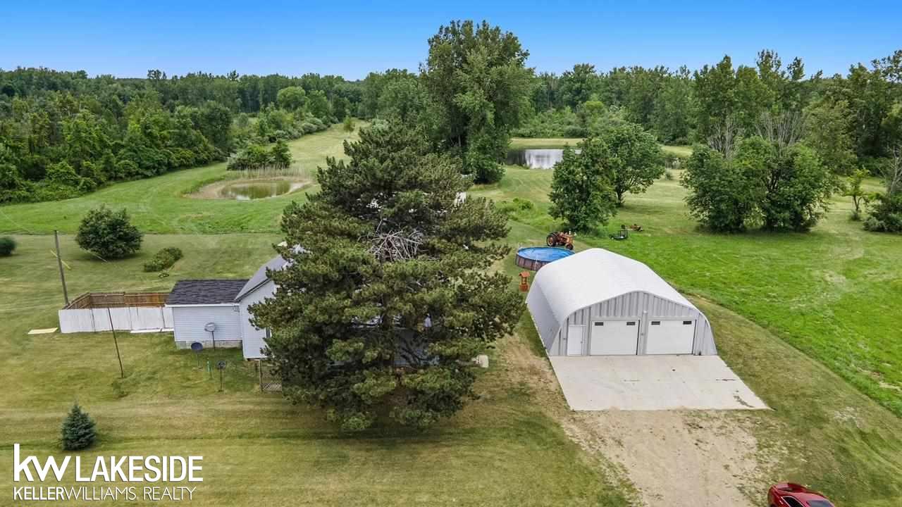 2953 Sanilac Road Caro, MI 48723 - Photo 12 of 22 50082497-11.JPG