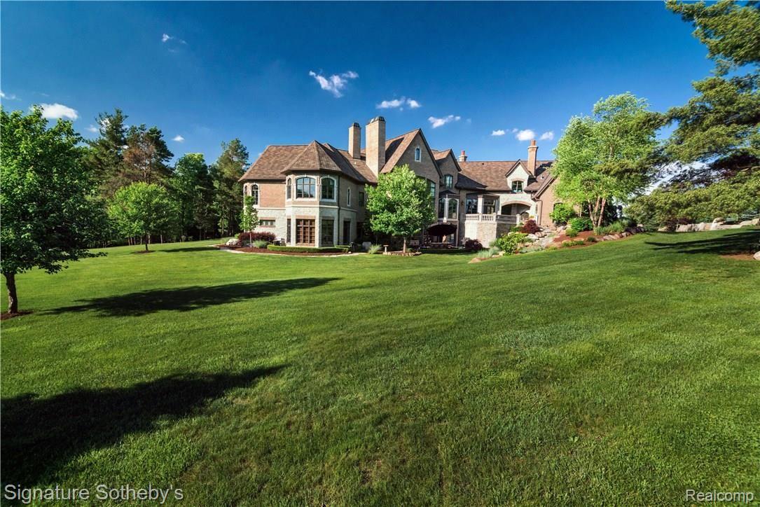 6700 Bordman Road Romeo, MI 48065 - Photo 56 of 64 Bordman Listing Dylan Tent-009.jpg