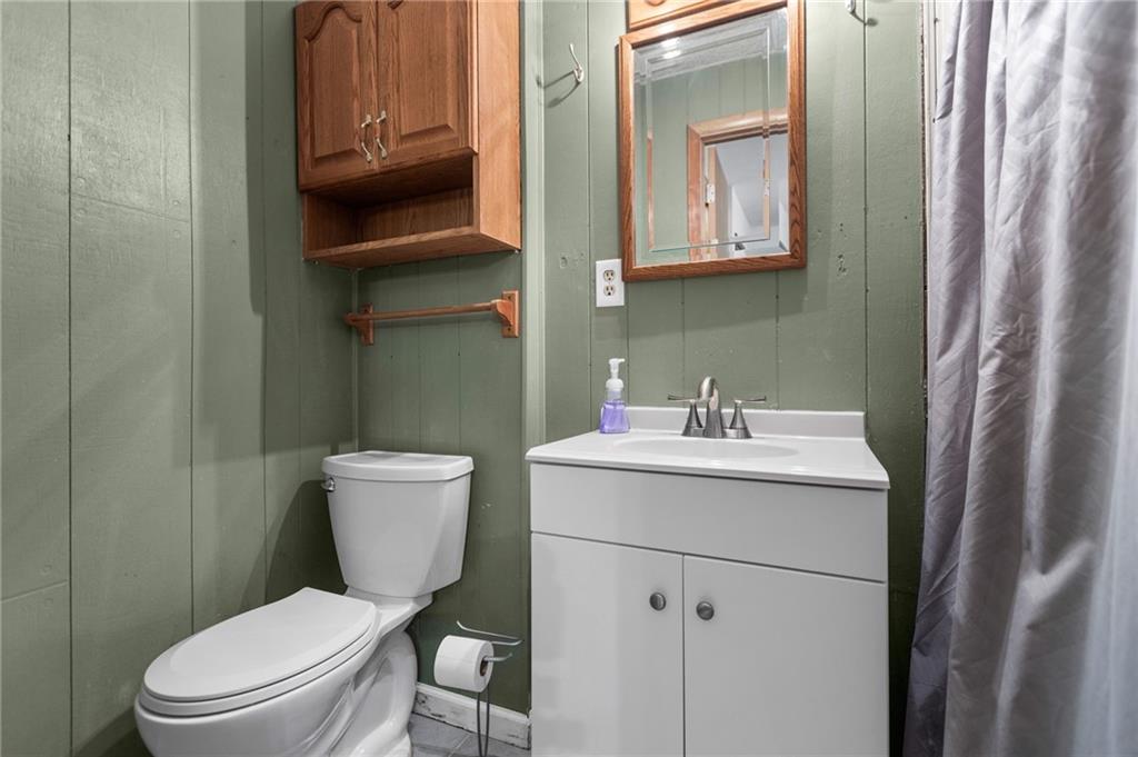 597 Moon Clinton Road Coraopolis, PA 15108 - Photo 21 of 25 Gallery Image 21