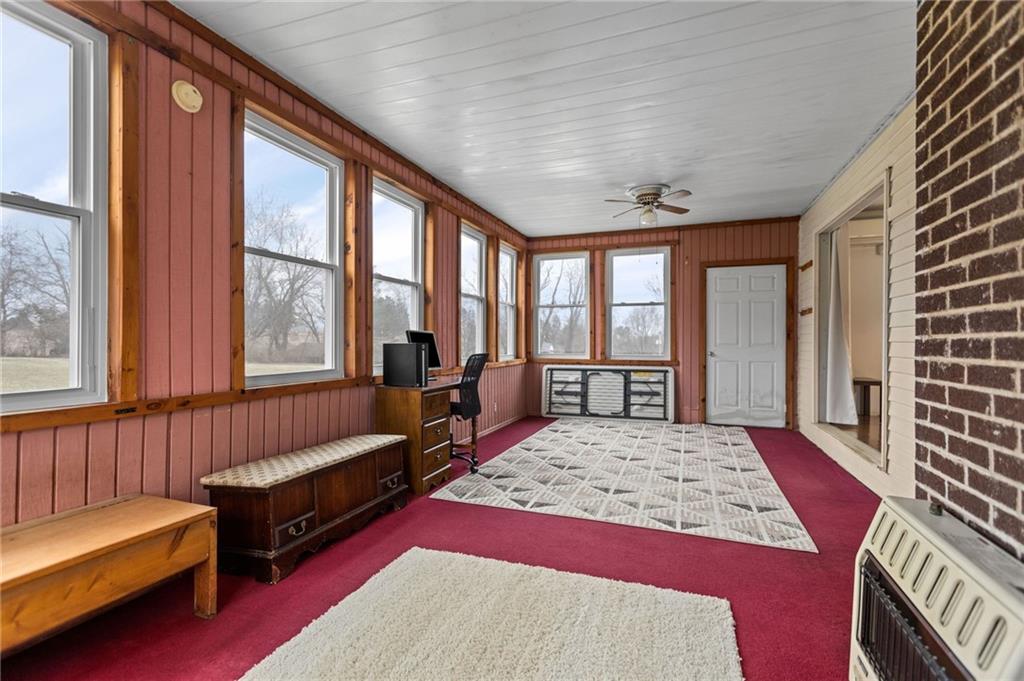 597 Moon Clinton Road Coraopolis, PA 15108 - Photo 6 of 25 Gallery Image 6