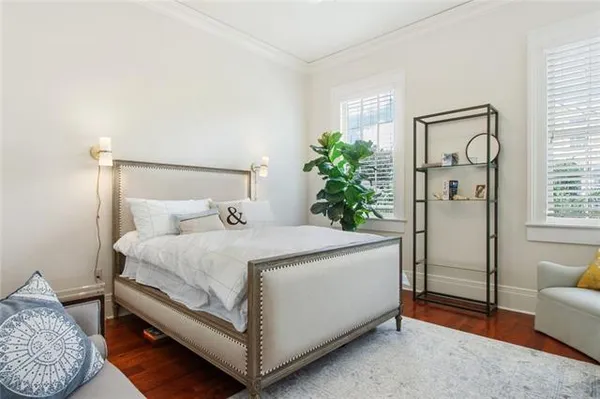 $2,000 | 1403 Toledano Street, Unit 2A, New Orleans, LA 70115