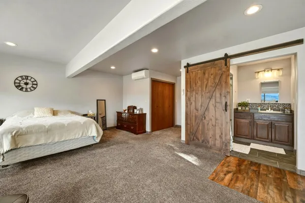 $840,000 | 2869 West 5th Street, Sheridan, WY 82801