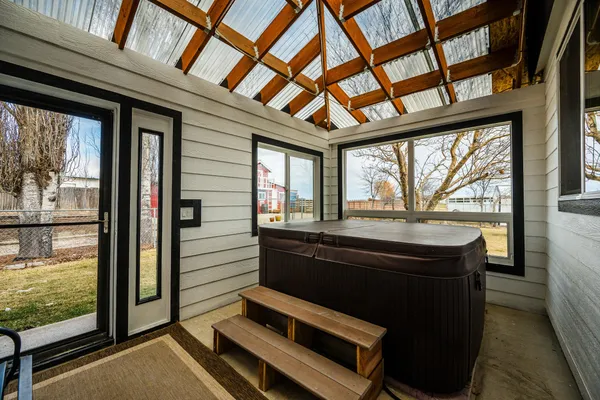 $840,000 | 2869 West 5th Street, Sheridan, WY 82801