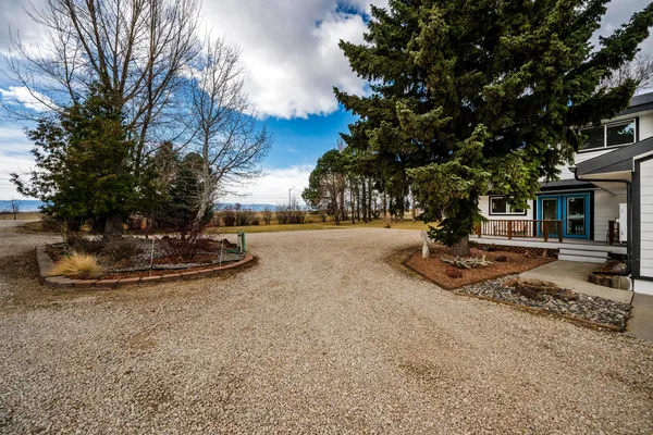 $840,000 | 2869 West 5th Street, Sheridan, WY 82801