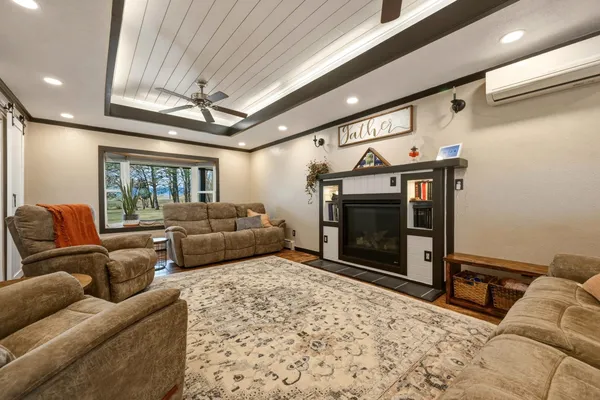 $840,000 | 2869 West 5th Street, Sheridan, WY 82801