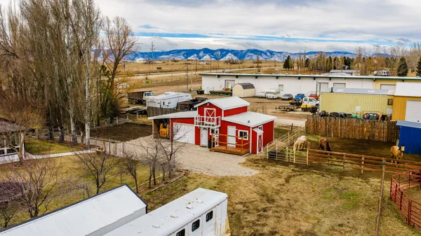 $840,000 | 2869 West 5th Street, Sheridan, WY 82801