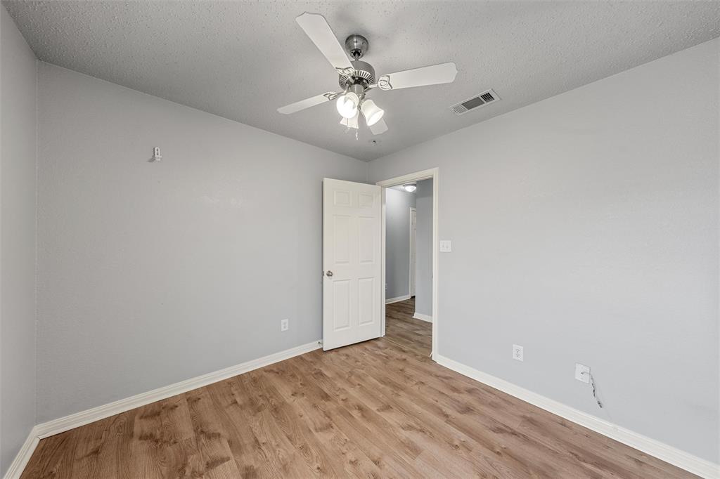 163 Topaz Circle Hewitt, TX 76643 - Photo 29 of 40