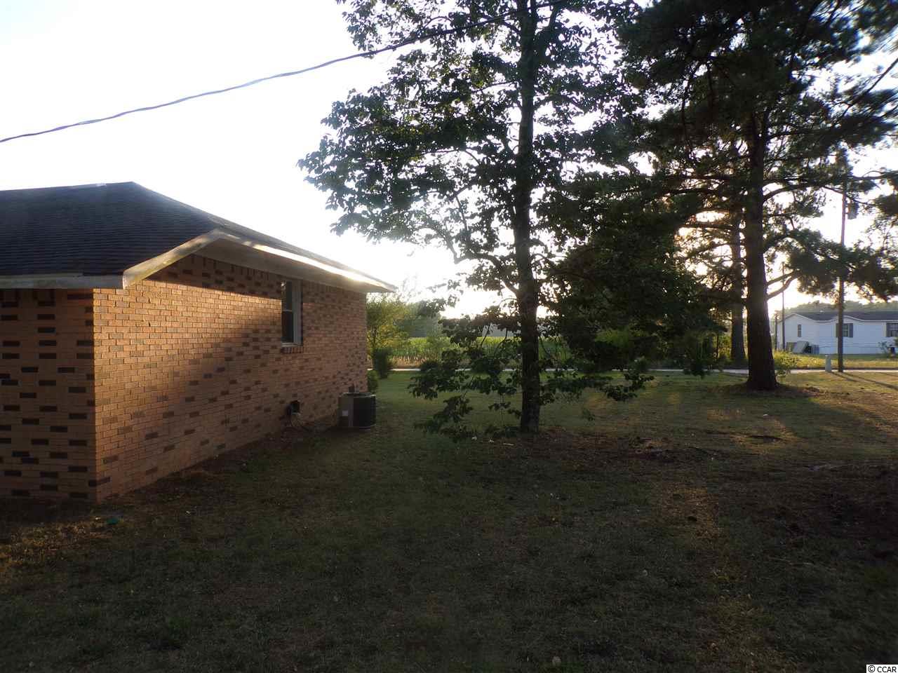 1417 Country Manor Road Darlington, SC 29532 - Photo 4 of 13 Gallery Image 4