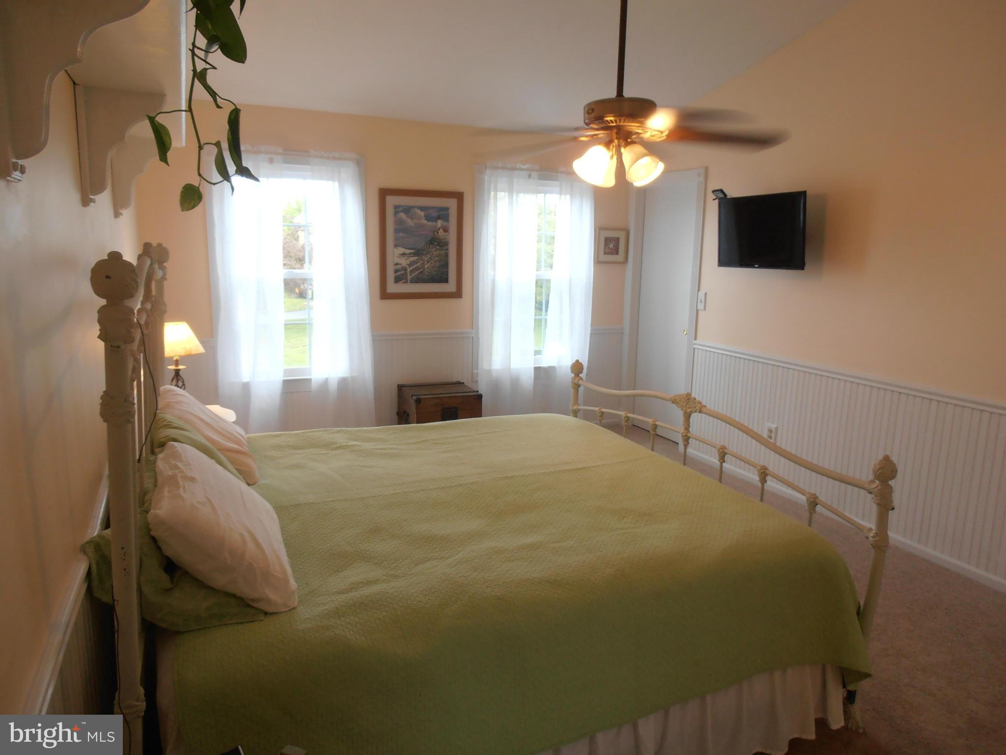 10216 Racquet Circle Manassas, VA 20110 - Photo 22 of 29 Bedroom (Master)