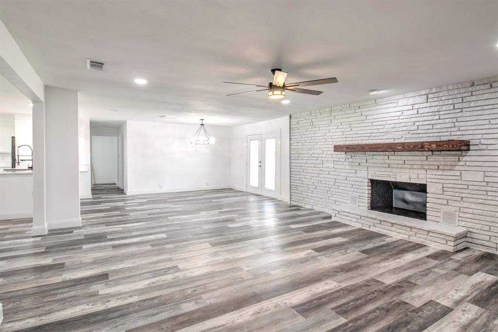 3884 Lois Road East Sanger, TX 76266 - Photo 9 of 40 Enjoy Cold nights by the Fire!