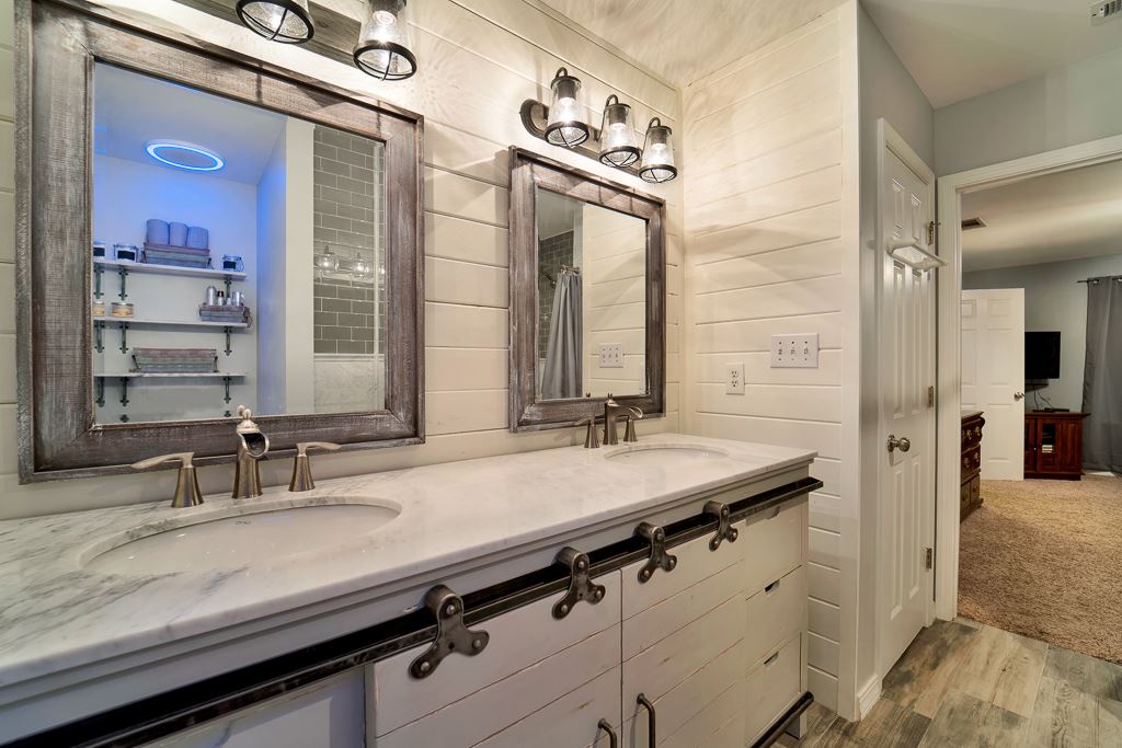 16345 Beasley Road Foley, AL 36535 - Photo 9 of 24 Double Vanity