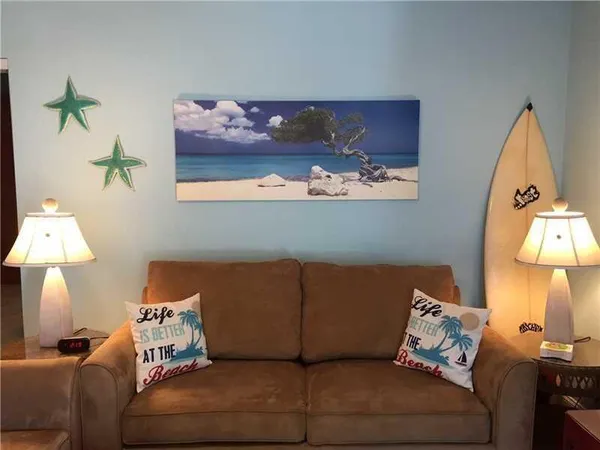 $1,875 | 315 Van Buren Street, Unit 203B, Hollywood, FL 33019