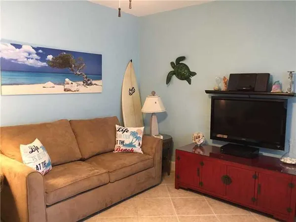 $1,875 | 315 Van Buren Street, Unit 203B, Hollywood, FL 33019