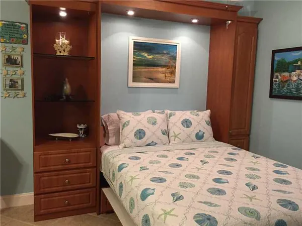 $1,875 | 315 Van Buren Street, Unit 203B, Hollywood, FL 33019