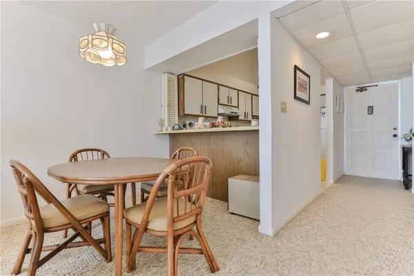$375,000 | 1133 Ocean Shore Boulevard, Unit 302, Ormond Beach, FL 32176