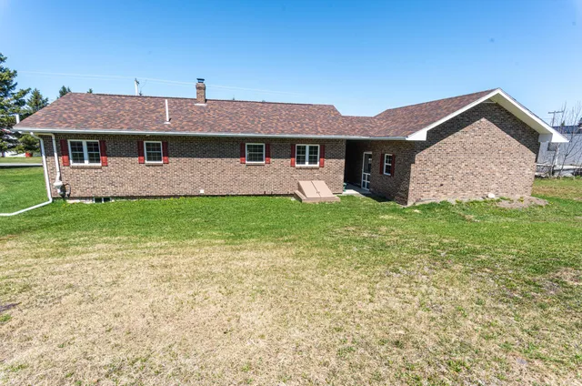 $209,900 | 180 Hillside Road, St. Agatha, ME 04772