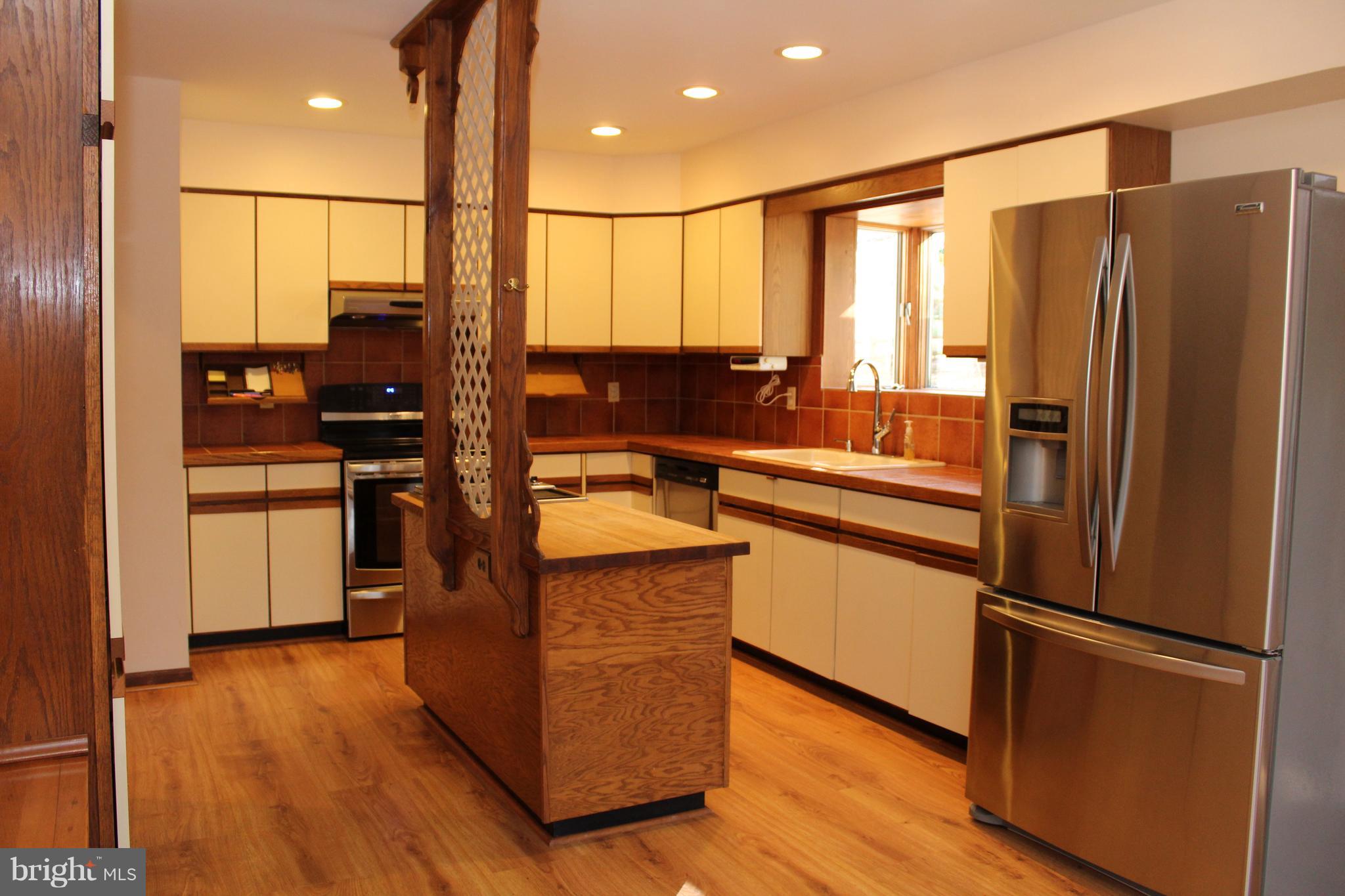 7760 Estevez Road La Plata, MD 20646 - Photo 17 of 89 large kitchen with island