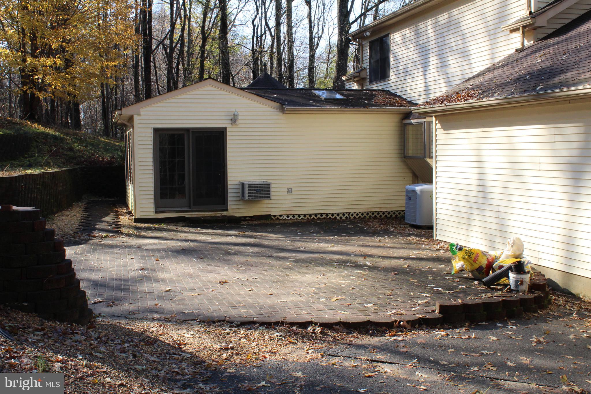 7760 Estevez Road La Plata, MD 20646 - Photo 47 of 89 view of the back patio