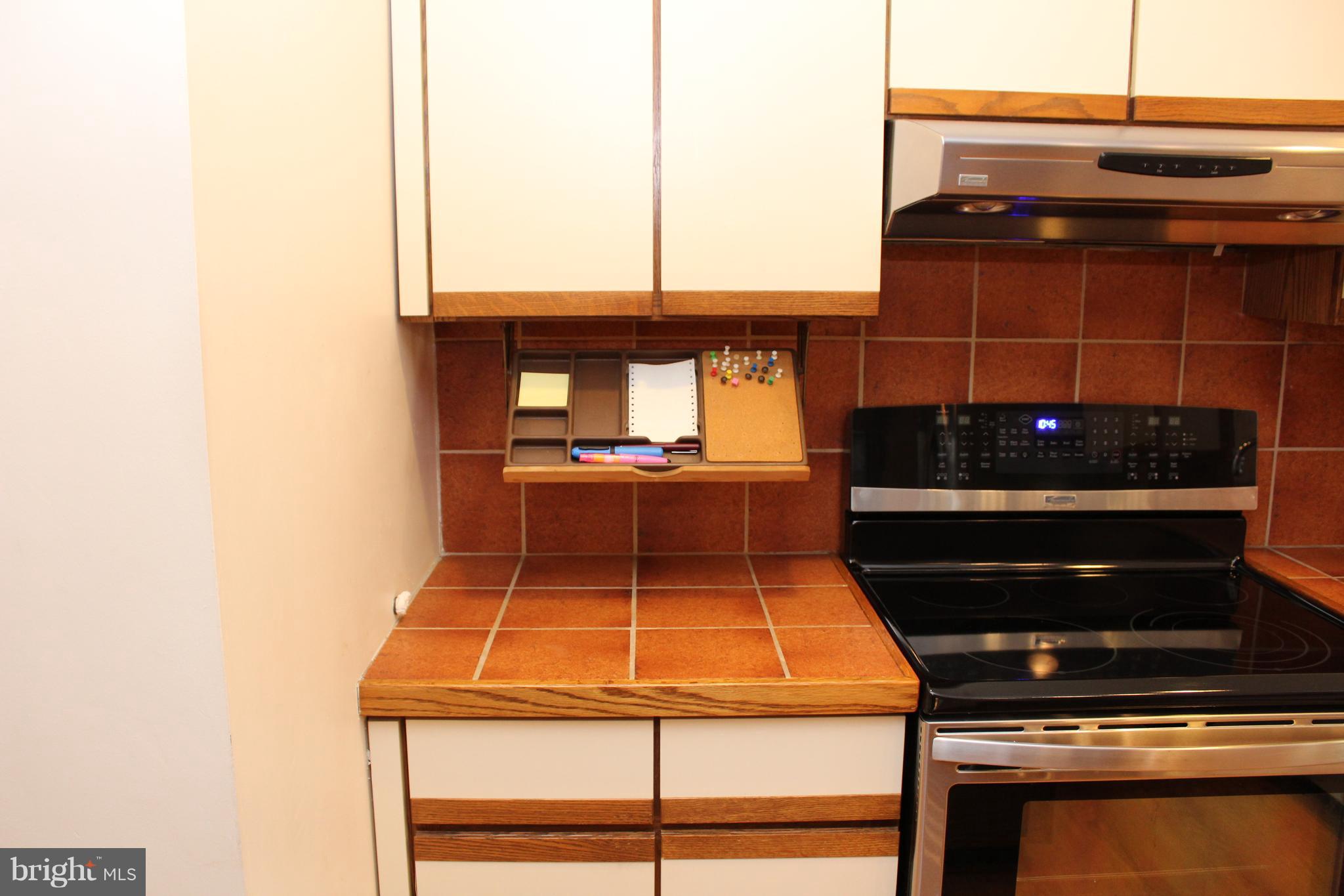 7760 Estevez Road La Plata, MD 20646 - Photo 55 of 89 Built-in recipe stand