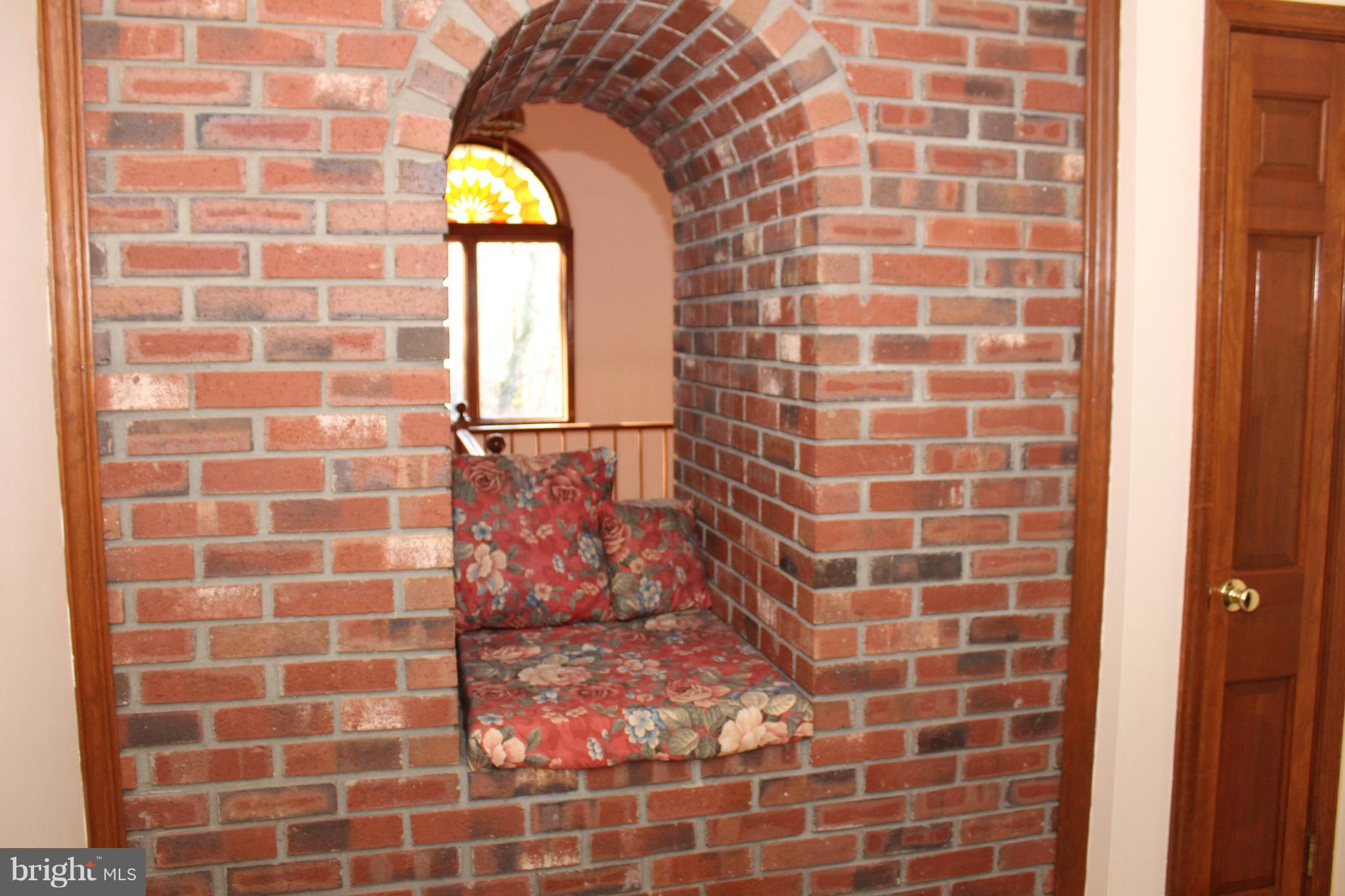 7760 Estevez Road La Plata, MD 20646 - Photo 62 of 89 Built-in seating