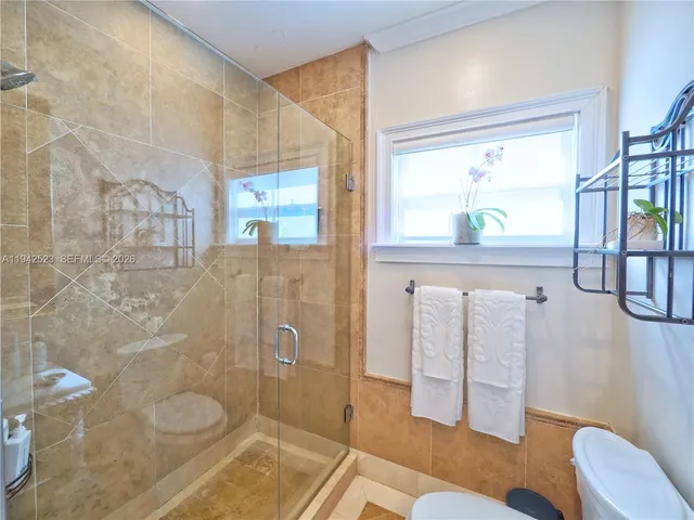 $3,290,000 | 1229 Sorolla Avenue, Coral Gables, FL 33134