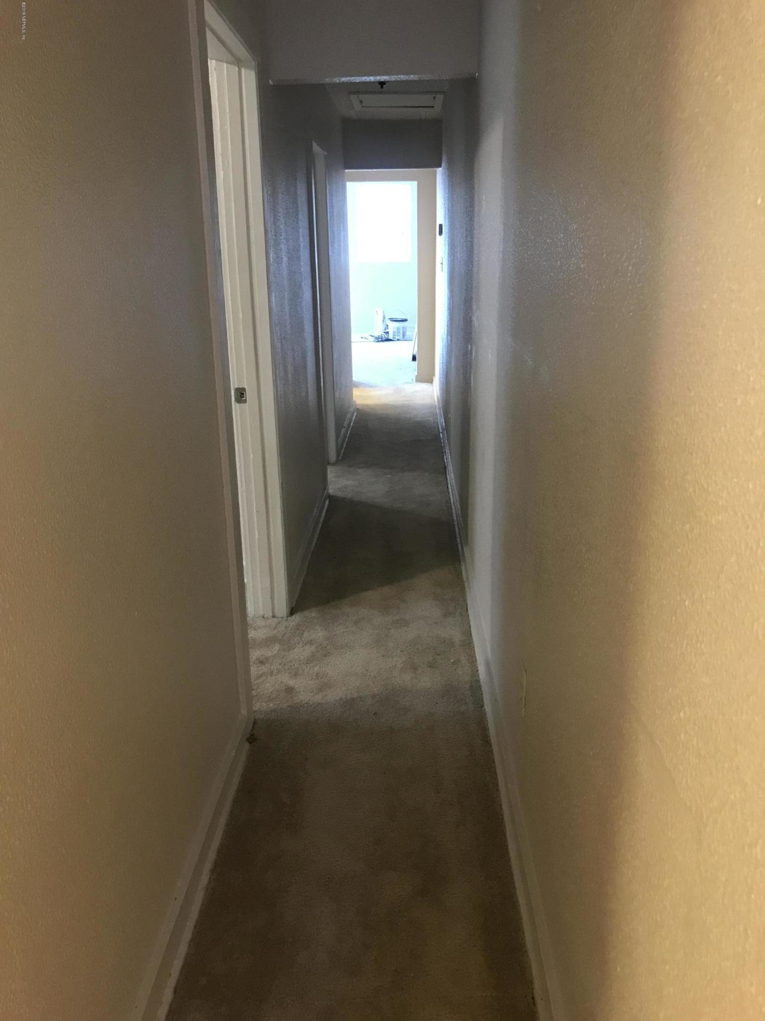 5606 Moncrief Road Jacksonville, FL 32209 - Photo 14 of 26 a view of a hallway