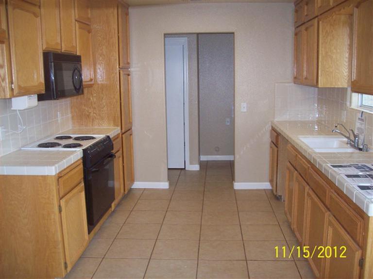 46865 Skyline Ridge Road Coarsegold, CA 93614 - Photo 5 of 11 Gallery Image 5