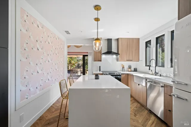 $1,050,000 | 18445 1st Avenue, Sonoma, CA 95476