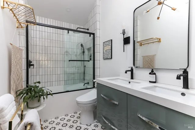 $1,050,000 | 18445 1st Avenue, Sonoma, CA 95476