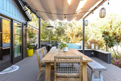 $1,050,000 | 18445 1st Avenue, Sonoma, CA 95476