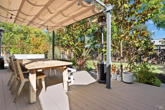 $1,050,000 | 18445 1st Avenue, Sonoma, CA 95476