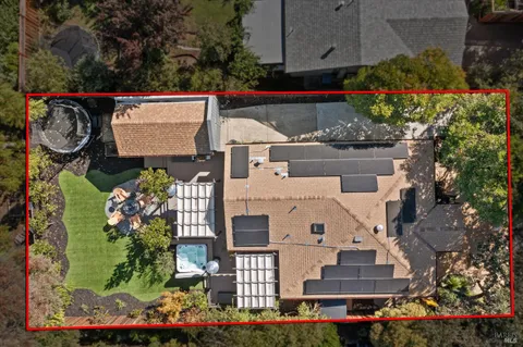 $1,050,000 | 18445 1st Avenue, Sonoma, CA 95476