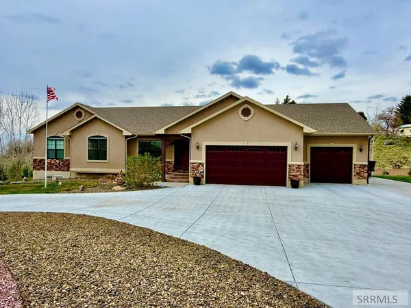 $899,900 | 5465 Rio Seco Drive, Idaho Falls, ID 83406