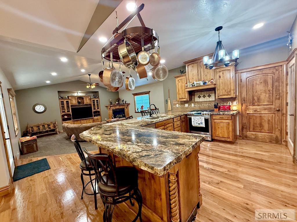 5465 Rio Seco Drive Idaho Falls, ID 83406 - Photo 11 of 36