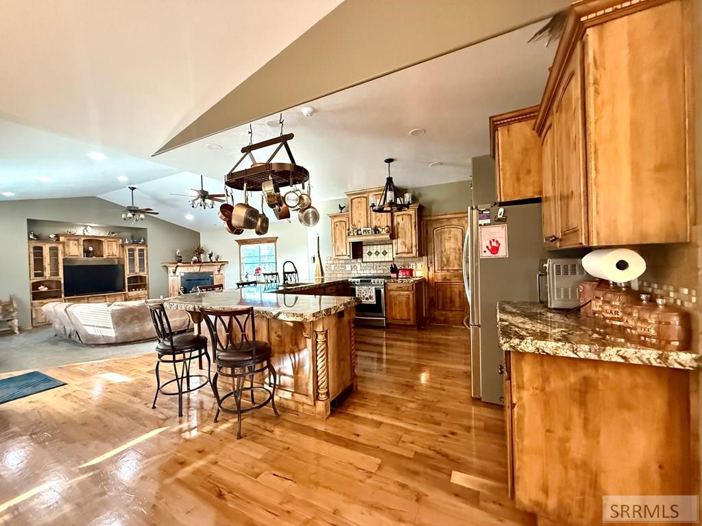 5465 Rio Seco Drive Idaho Falls, ID 83406 - Photo 6 of 36