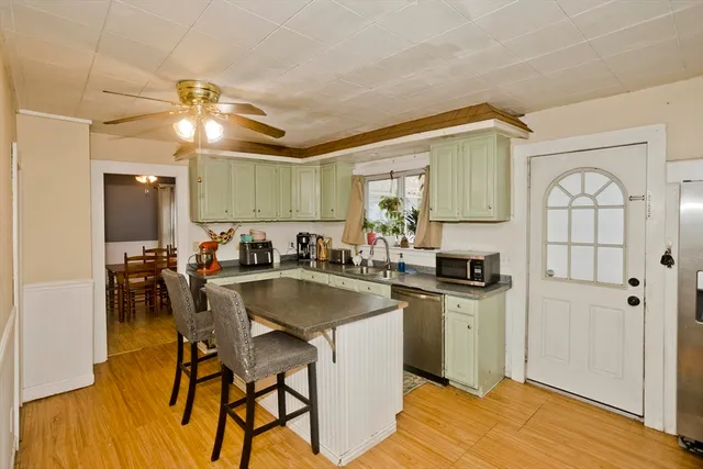 $240,000 | 80 Stewart Street, Chicopee, MA 01020