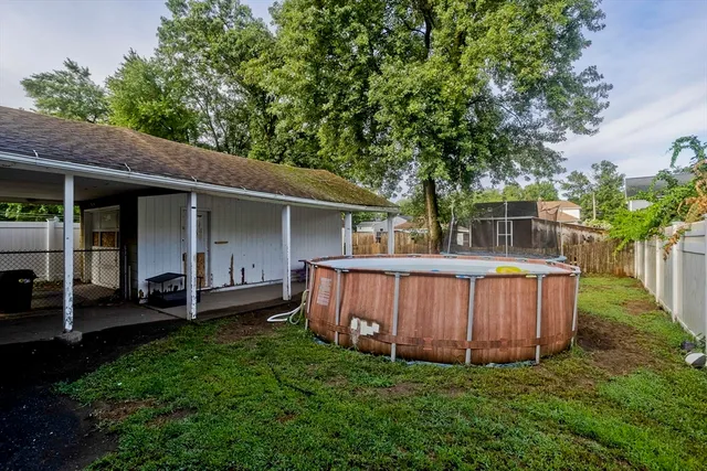 $240,000 | 80 Stewart Street, Chicopee, MA 01020