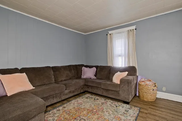 $240,000 | 80 Stewart Street, Chicopee, MA 01020