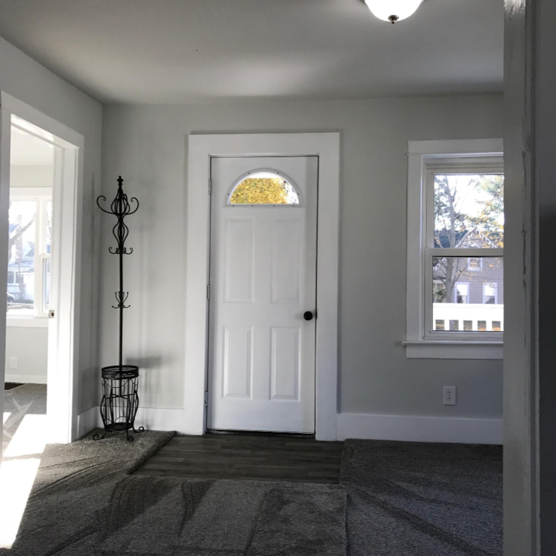 207 West Bennett Street Three Rivers, MI 49093 - Photo 5 of 16 IMG_1555