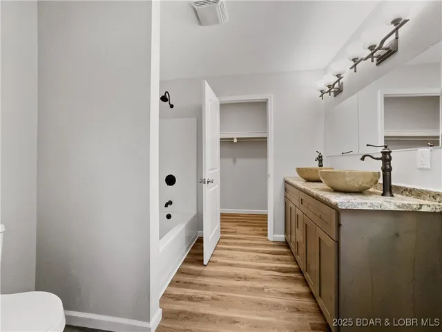 $340,000 | 326 State Road West, Macks Creek, MO 65786