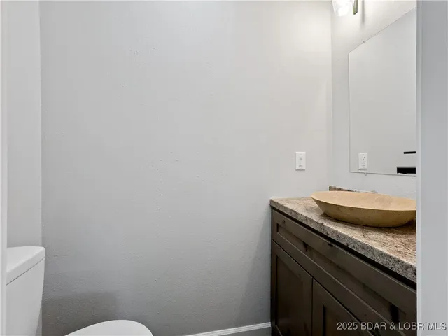 $340,000 | 326 State Road West, Macks Creek, MO 65786