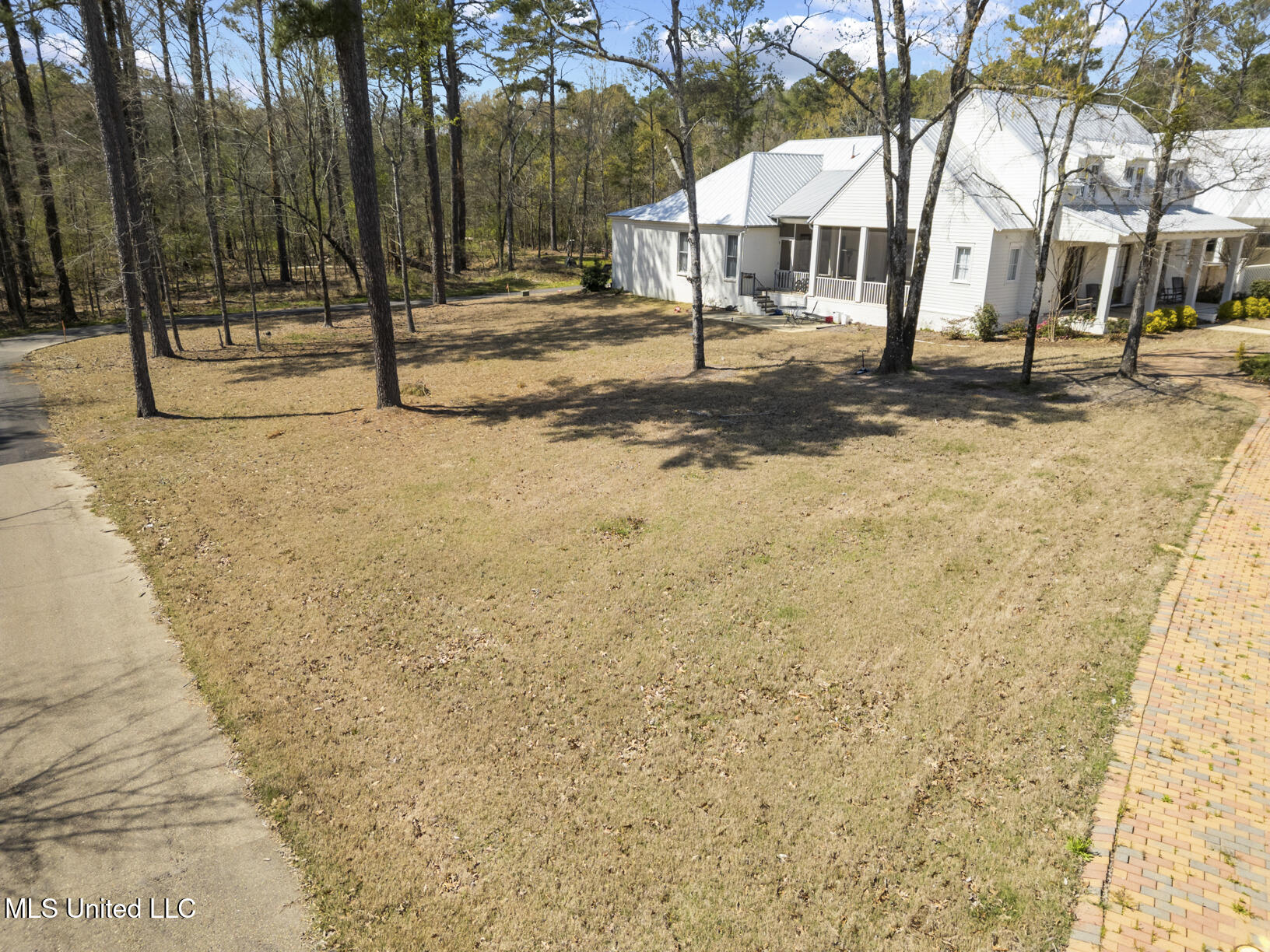 137 West Florida Boulevard Madison, MS 39110 - Photo 4 of 20 Lost Rabbit Lot-8