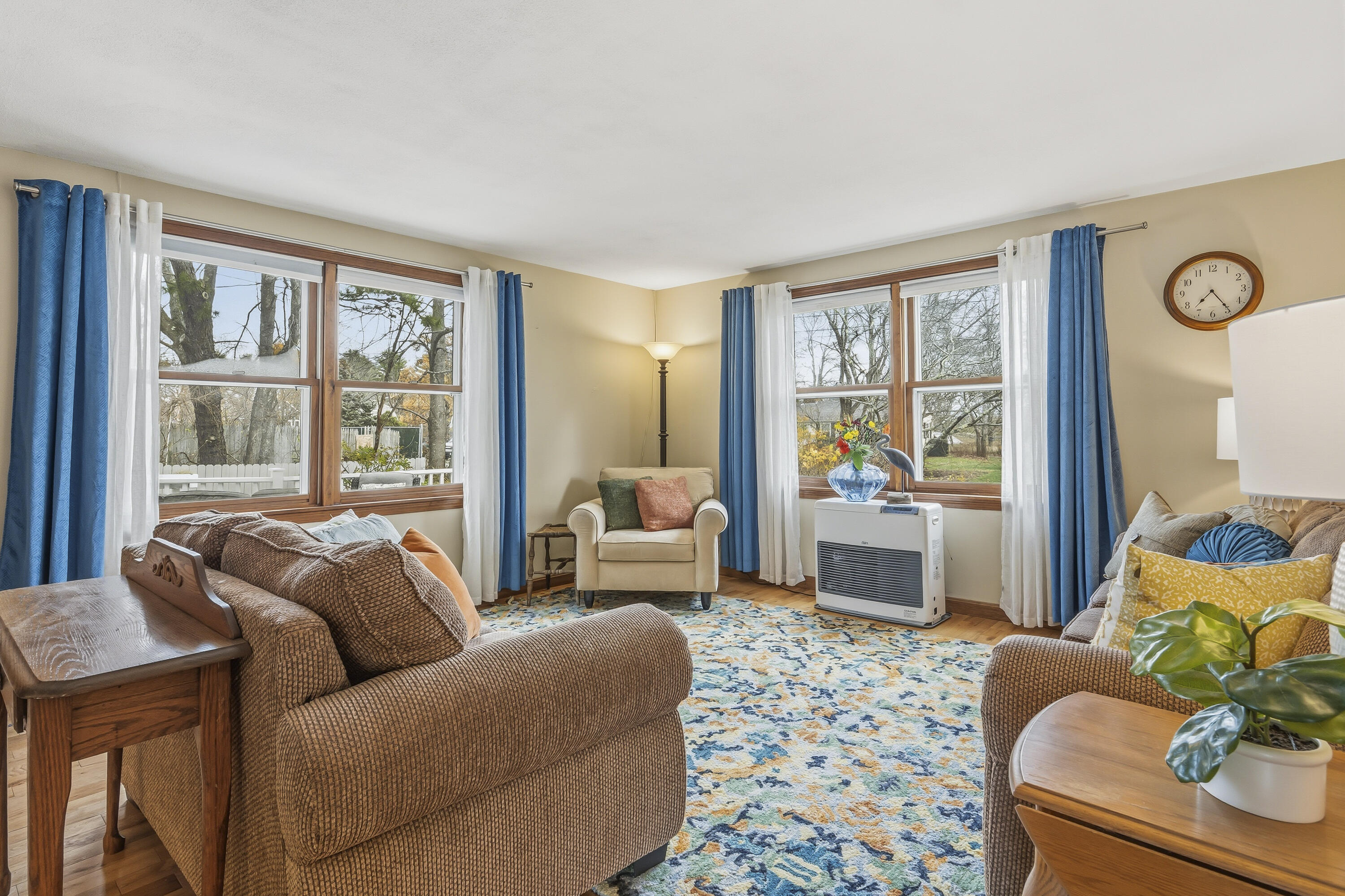 48 Howard Avenue Wells, ME 04090 - Photo 12 of 54 e For Sale 48 Howard Avenue_0103