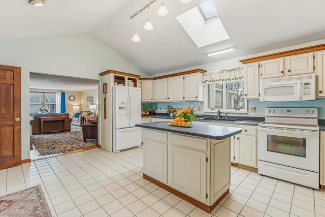 $809,000 | 48 Howard Avenue, Wells, ME 04090