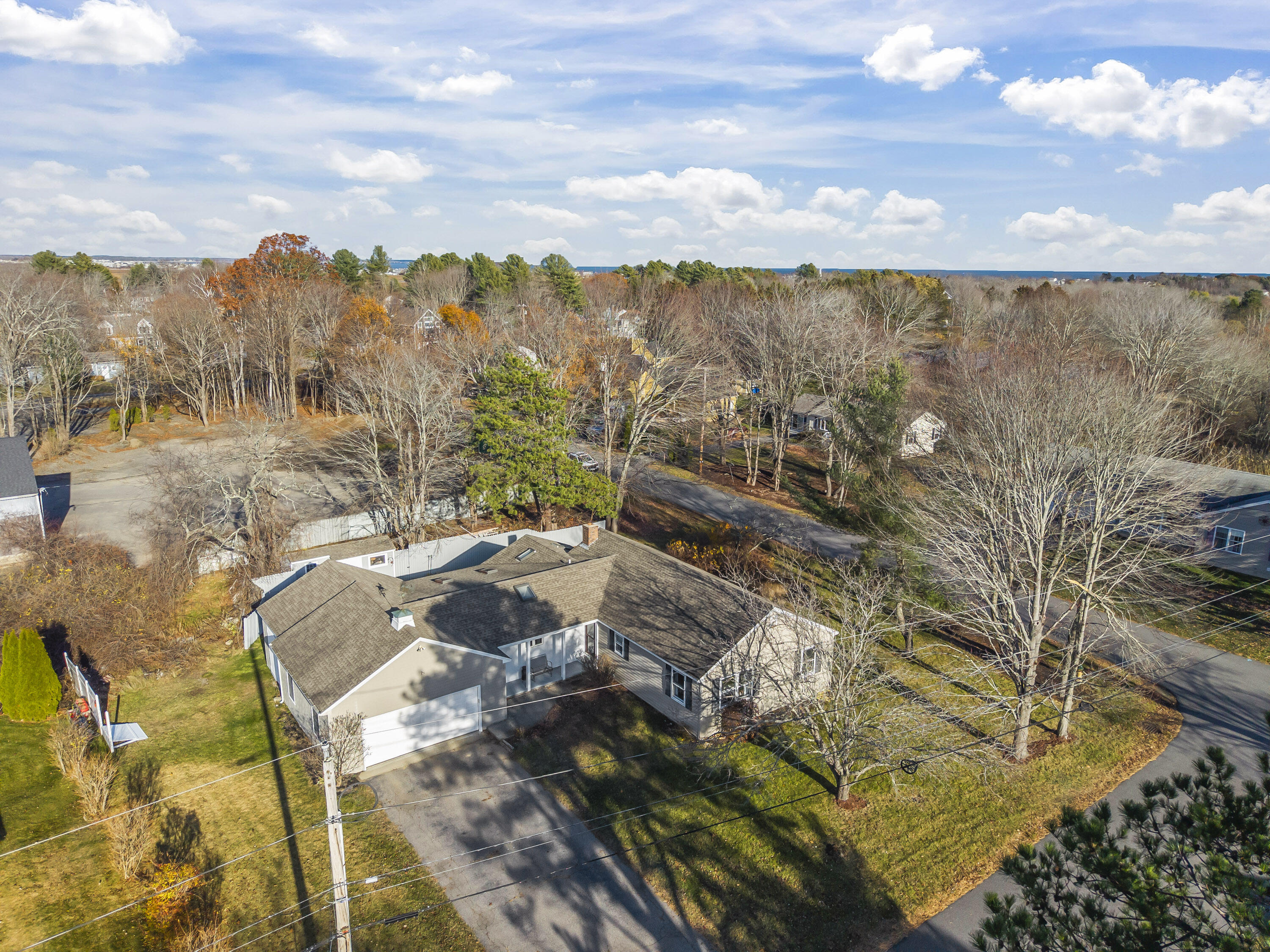 48 Howard Avenue Wells, ME 04090 - Photo 7 of 54 e For Sale 48 Howard Avenue_0103