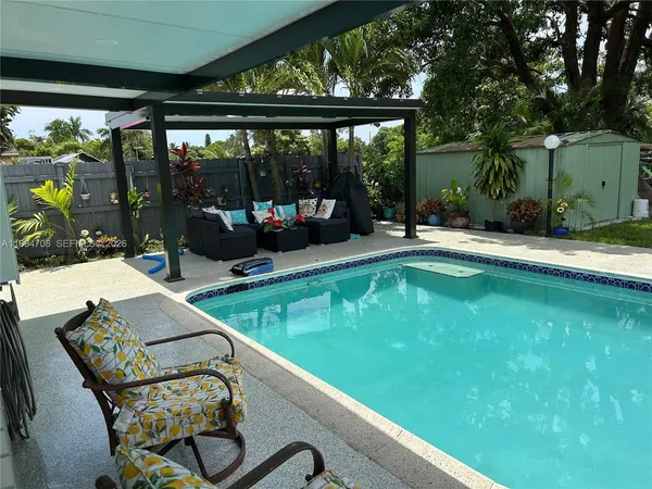 $599,000 | 6582 Northwest 1st Street, Margate, FL 33063