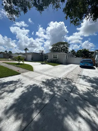 $599,000 | 6582 Northwest 1st Street, Margate, FL 33063