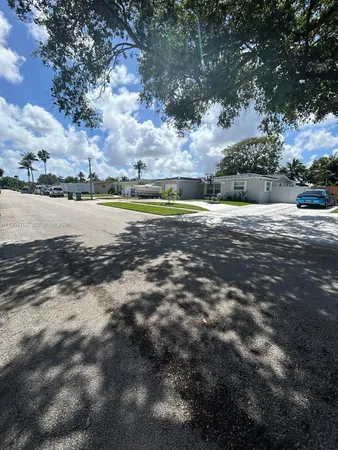 $599,000 | 6582 Northwest 1st Street, Margate, FL 33063