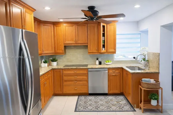 $599,000 | 6582 Northwest 1st Street, Margate, FL 33063